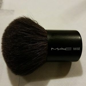 MAC Kabuki Brush